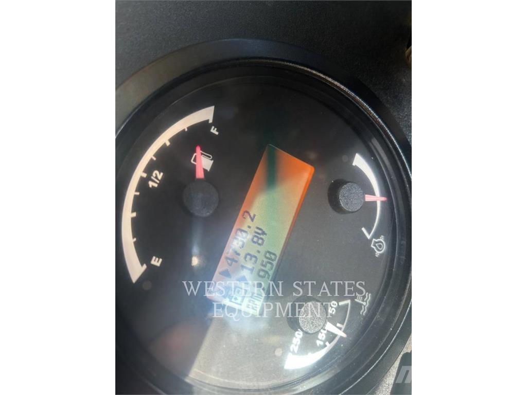 CAT TL943C Teleszkópos rakodók