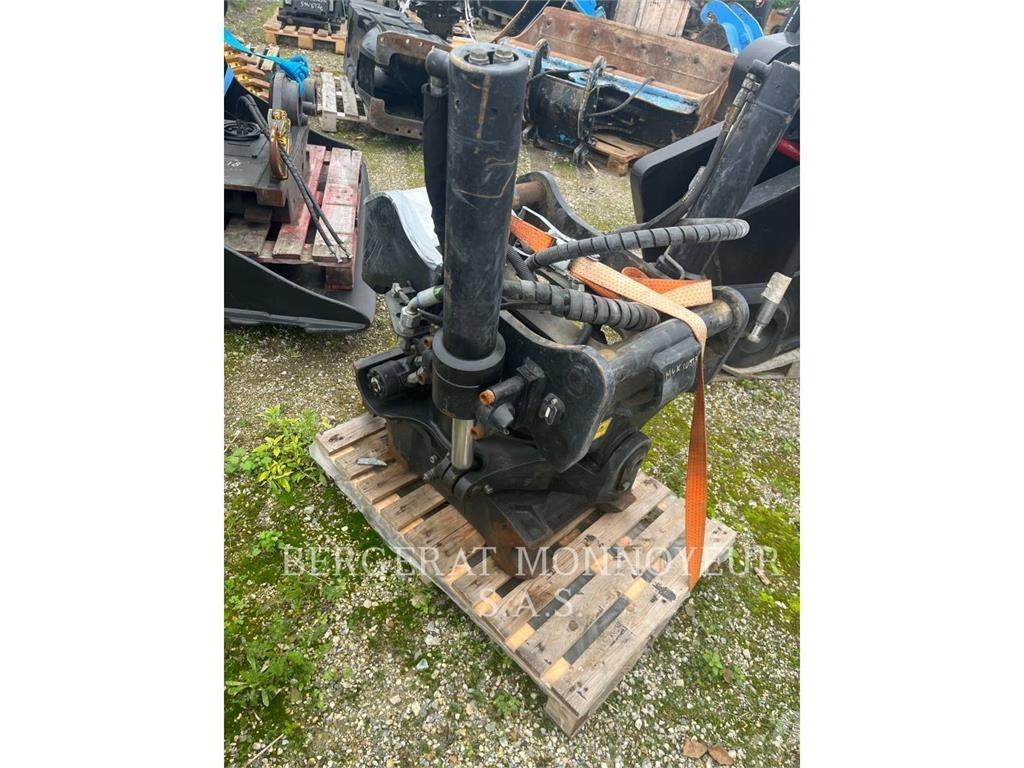 CAT TRS18/S70/S70 Építőipar - Egyebek