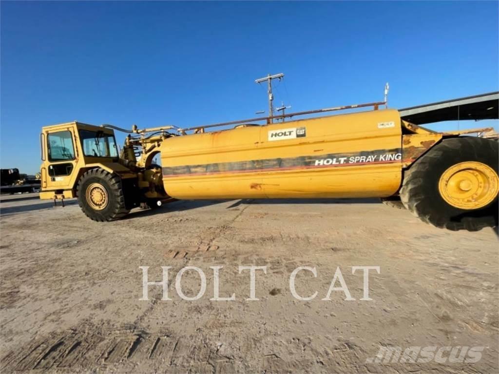 CAT W00 613C Földnyesők (szkréperek)