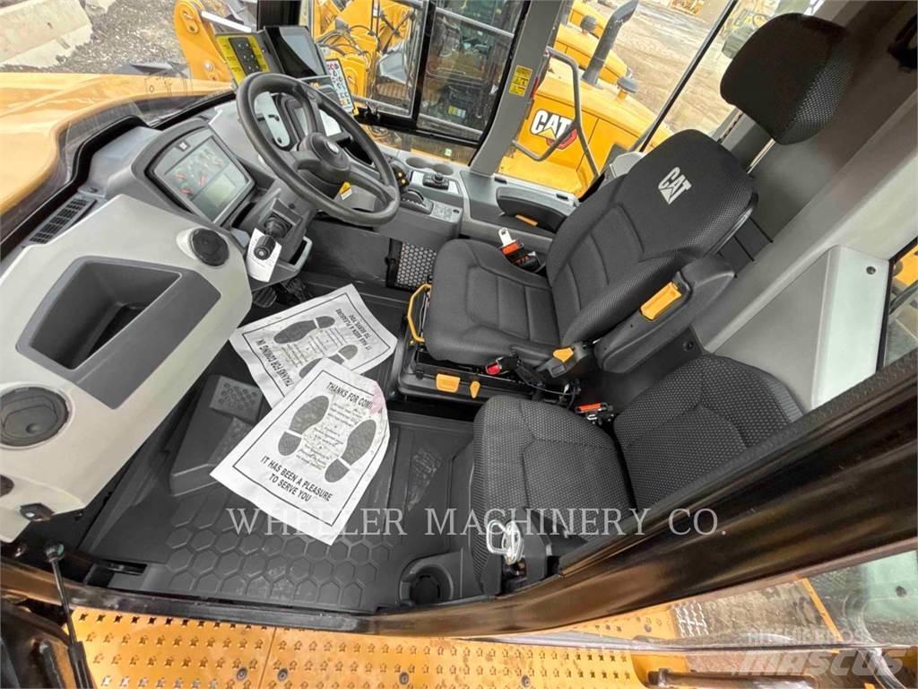 CAT WT 740 GC Tartályos teherautók