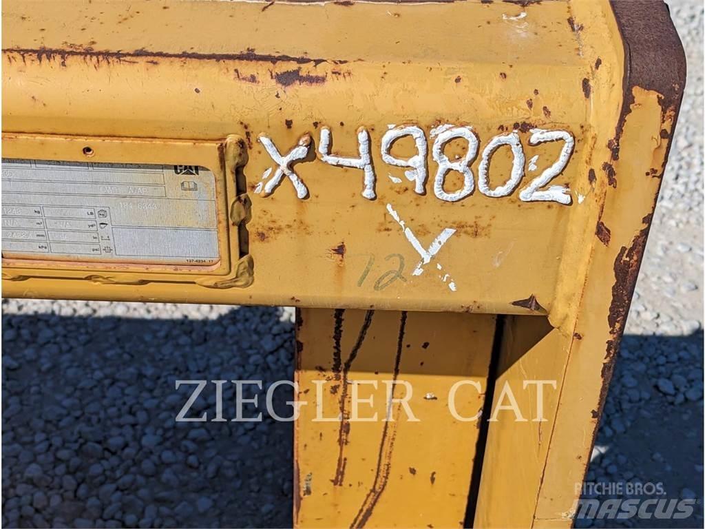 CAT WT-TTL Lánctalpas homlokrakodók