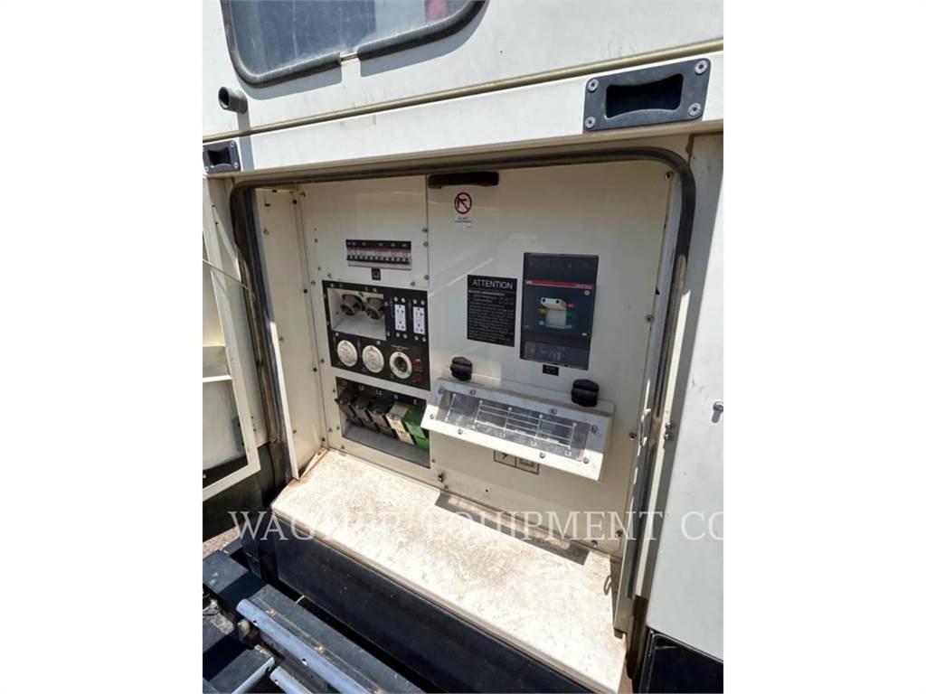 CAT XQ 200 Egyéb Áramfejlesztők