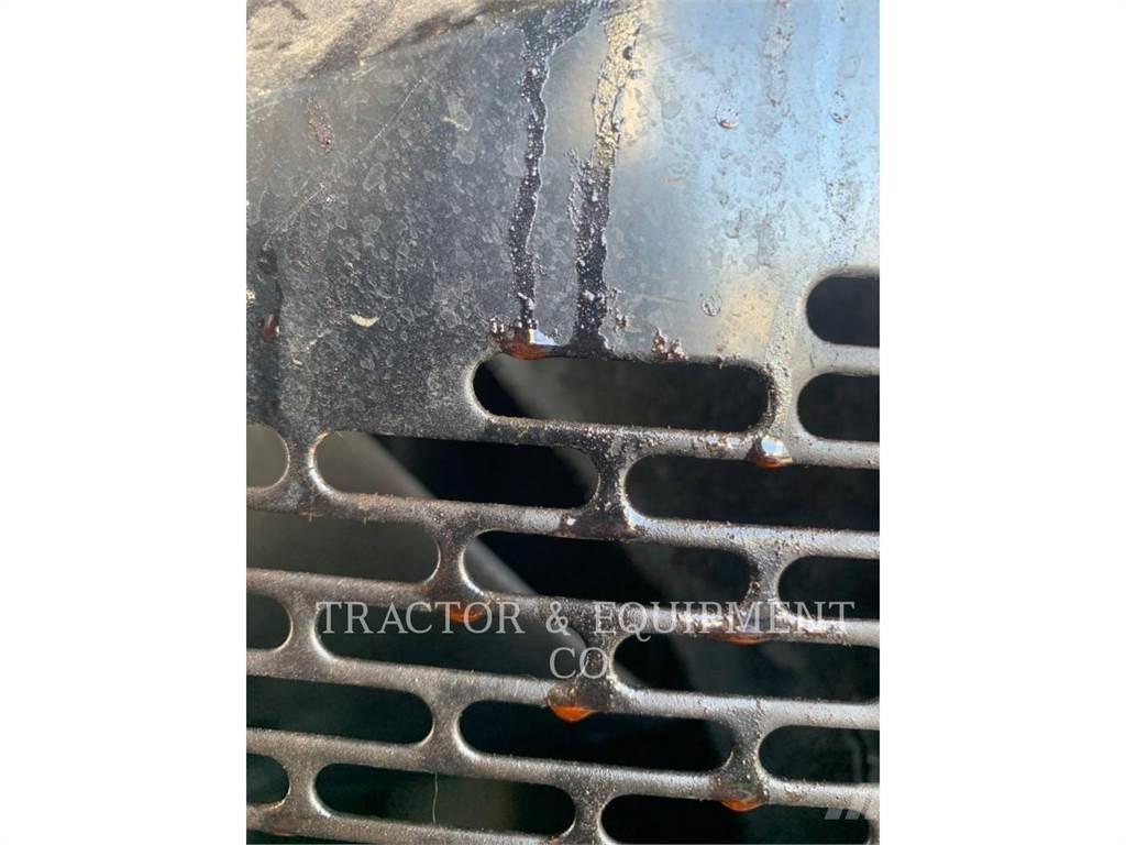 CAT XQ 300 Egyéb Áramfejlesztők