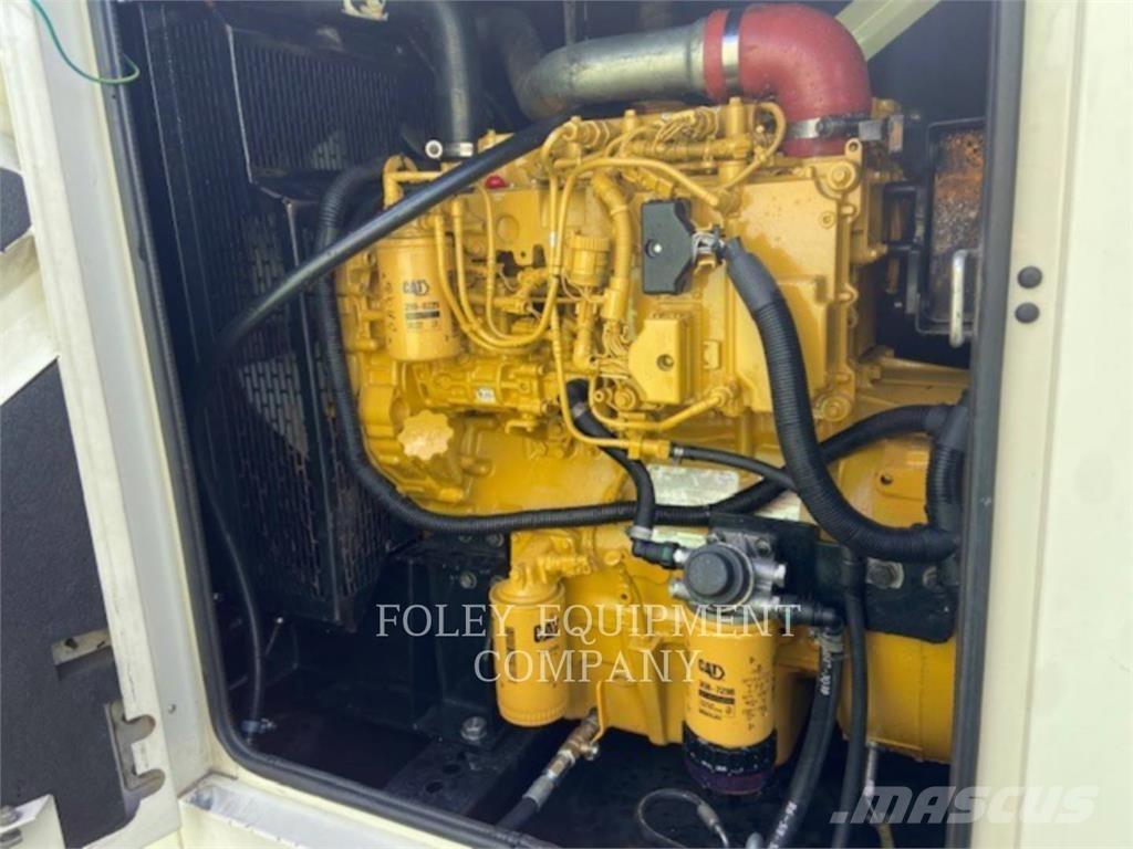 CAT XQ100 Egyéb Áramfejlesztők