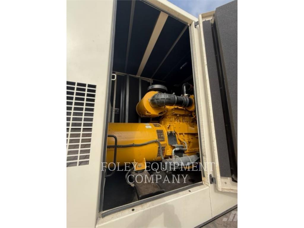 CAT XQ400 Egyéb Áramfejlesztők