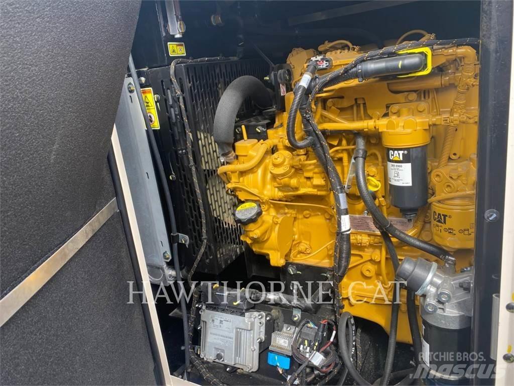 CAT XQ60T4F Egyéb Áramfejlesztők