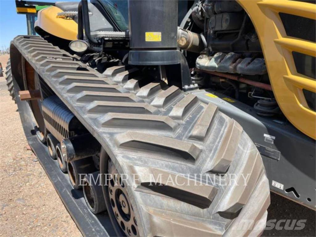 Challenger MT875E Traktorok