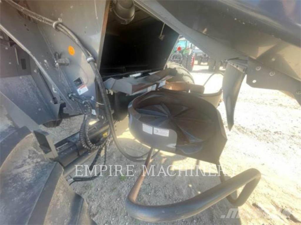Claas LEXION 740 Egyéb szálastakarmányozási gépek