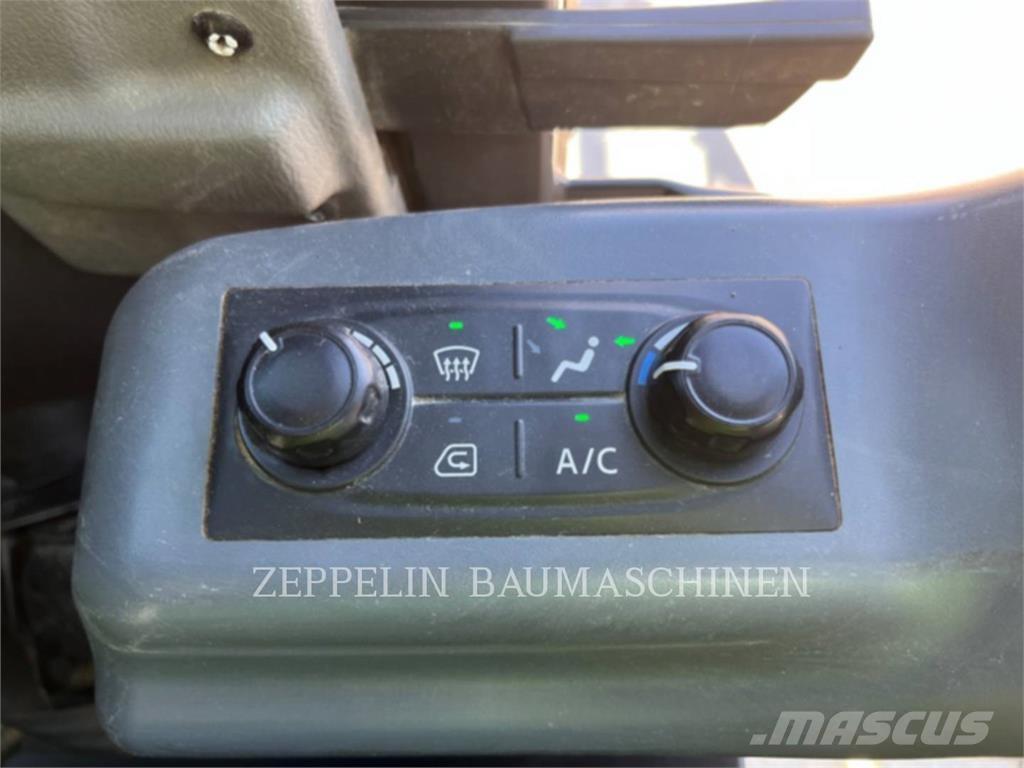 Doosan DX63-3 Lánctalpas kotrók