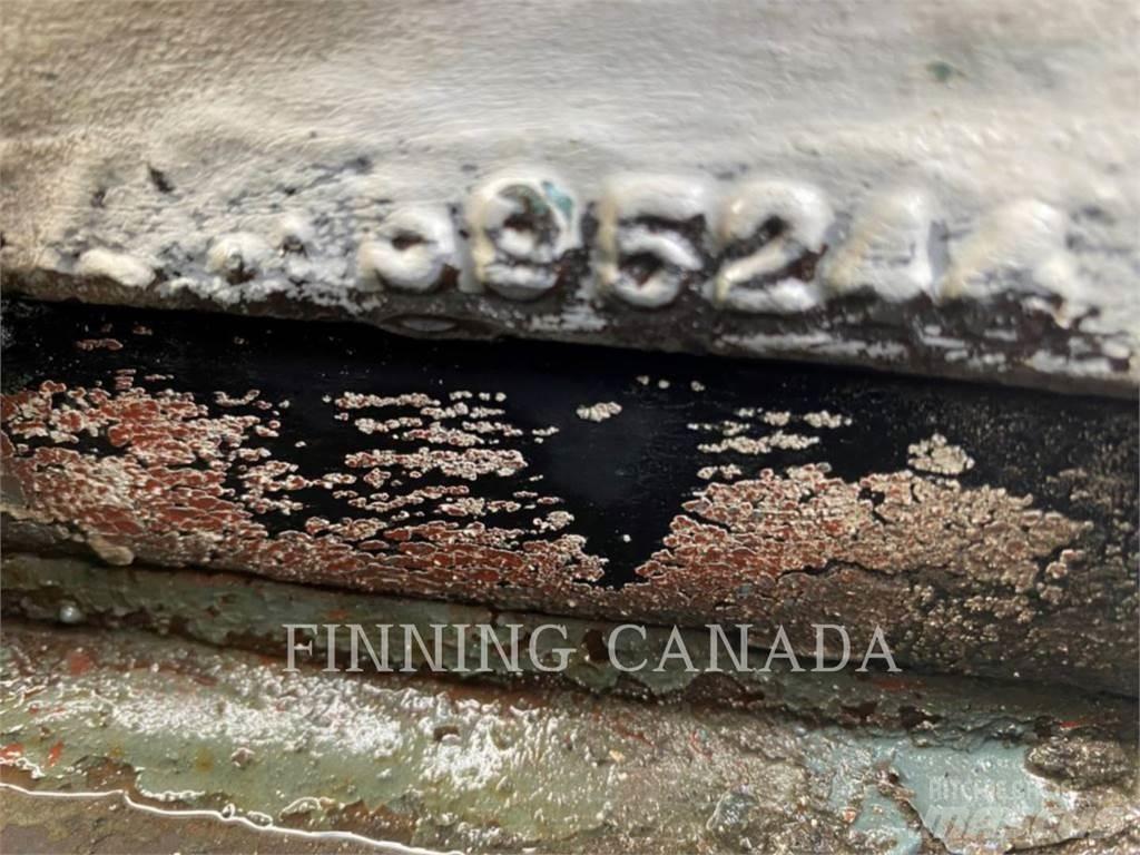 Finning M32 Talaj fúró
