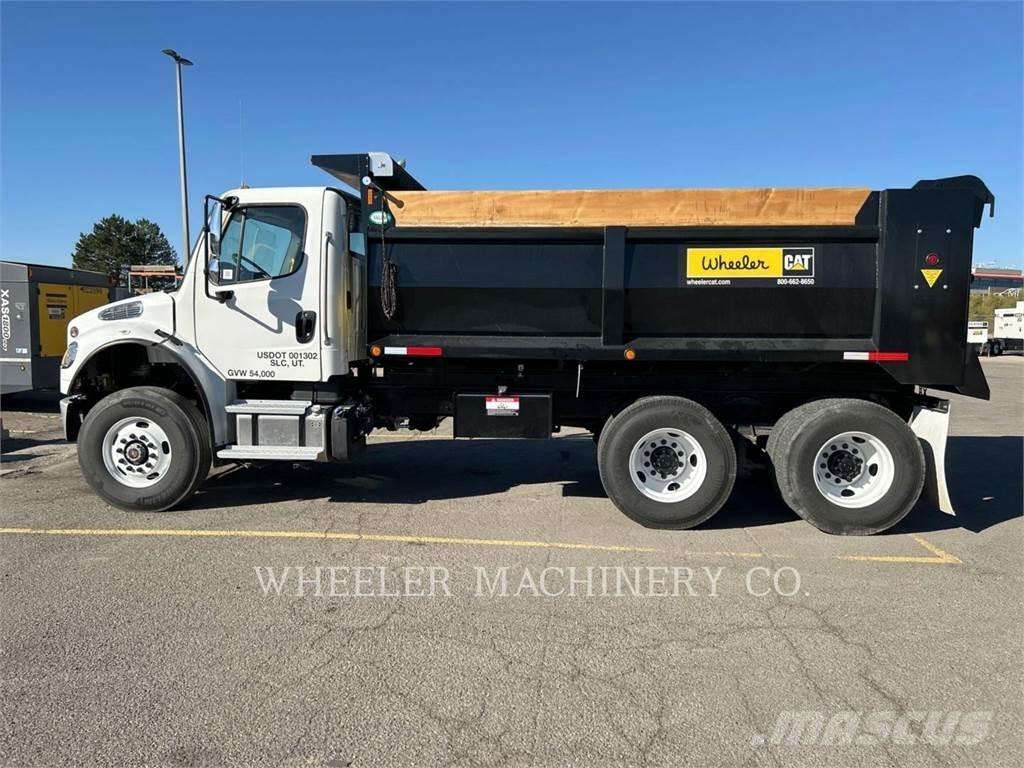 Freightliner DUMP 10 YD Billenő teherautók