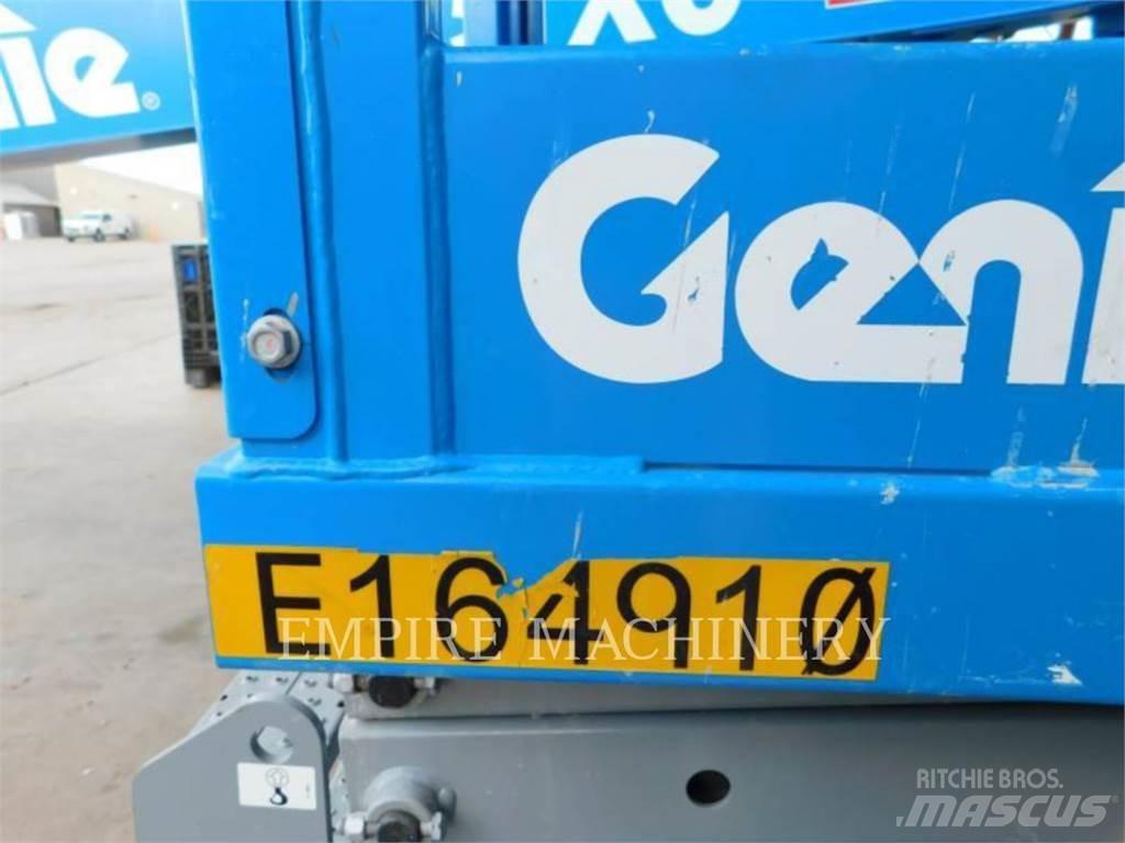 Genie GS1330 Karos emelők