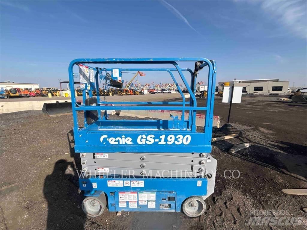 Genie GS1930 Ollós emelők