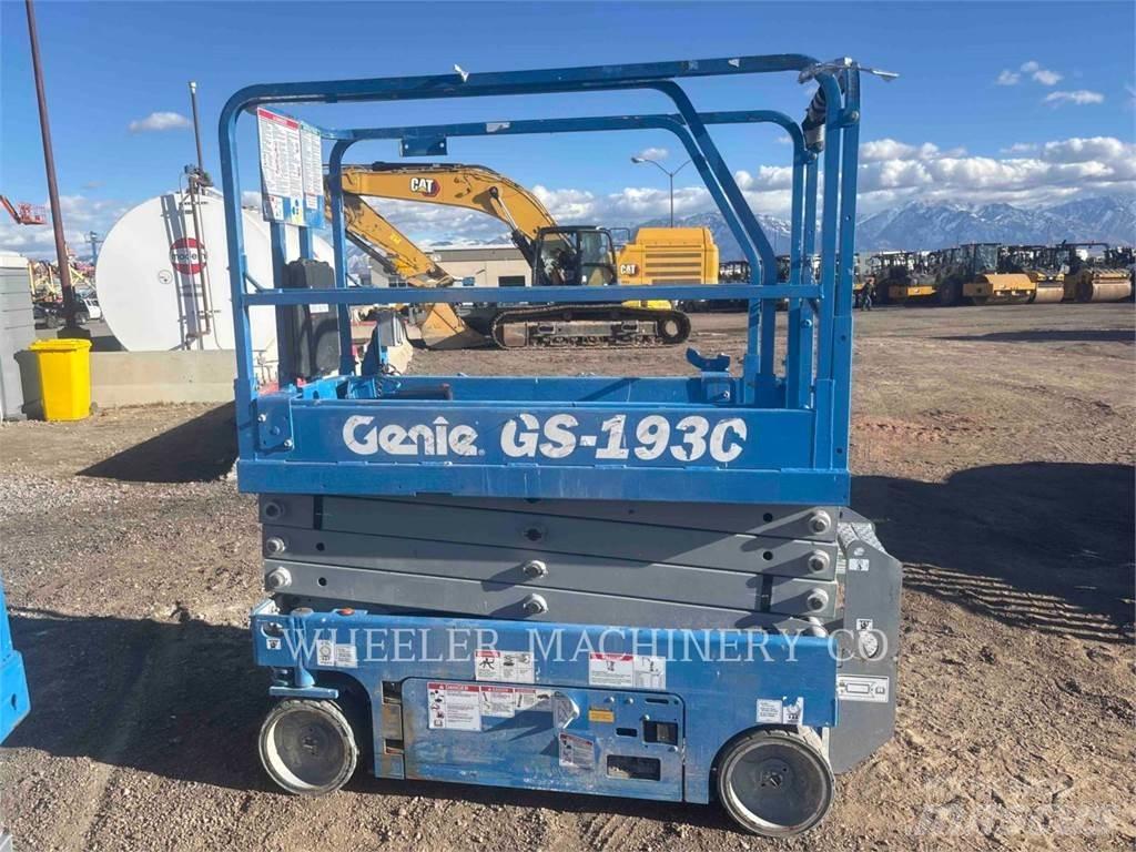 Genie GS1930 Ollós emelők
