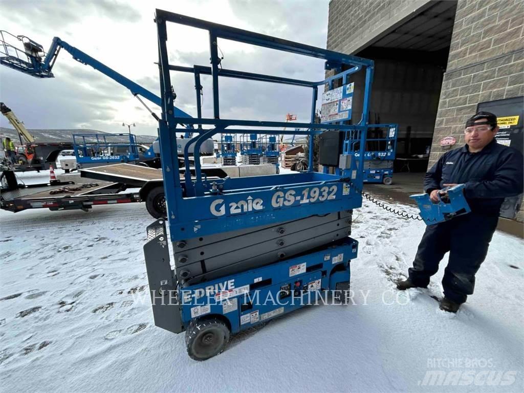 Genie GS1932 Ollós emelők