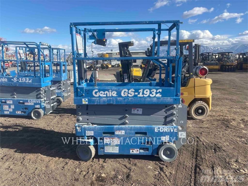 Genie GS1932 Ollós emelők