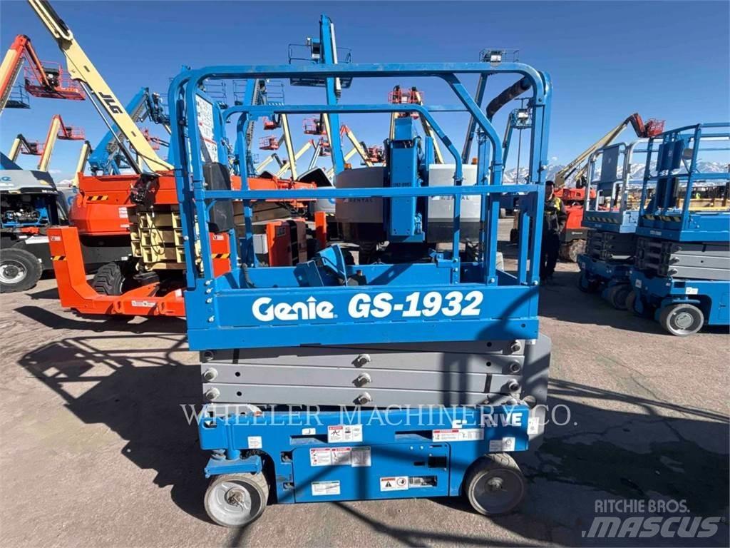 Genie GS1932 Ollós emelők