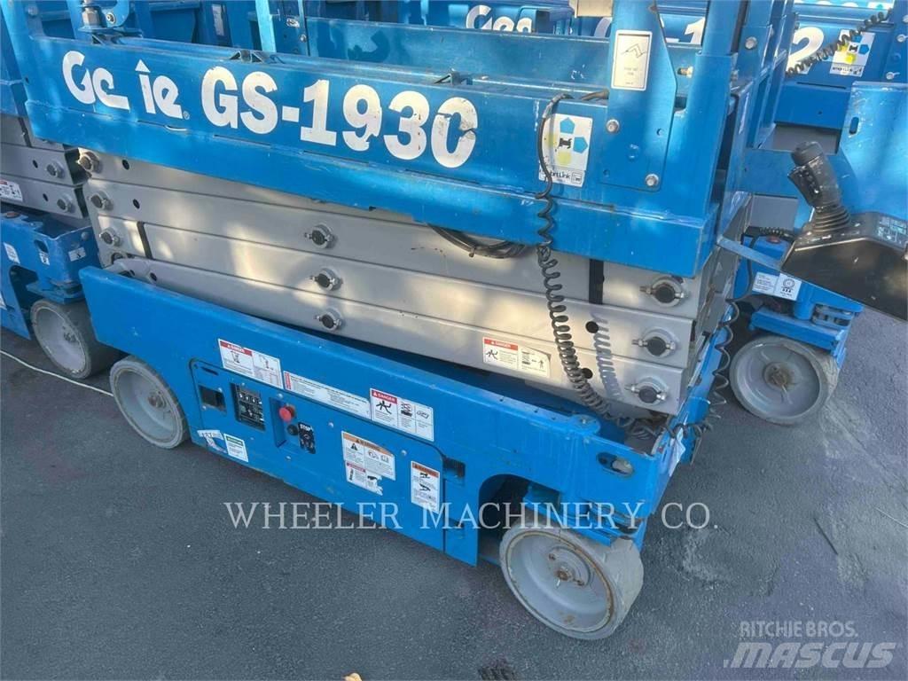 Genie GS1932 Ollós emelők