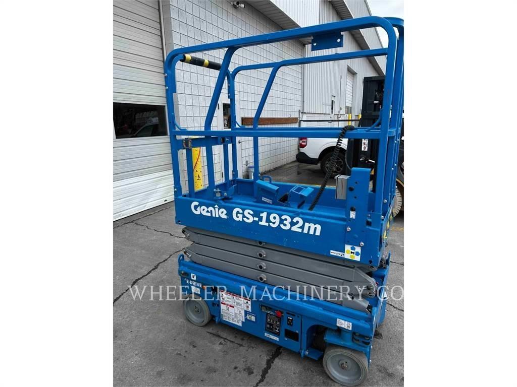 Genie GS1932M Ollós emelők