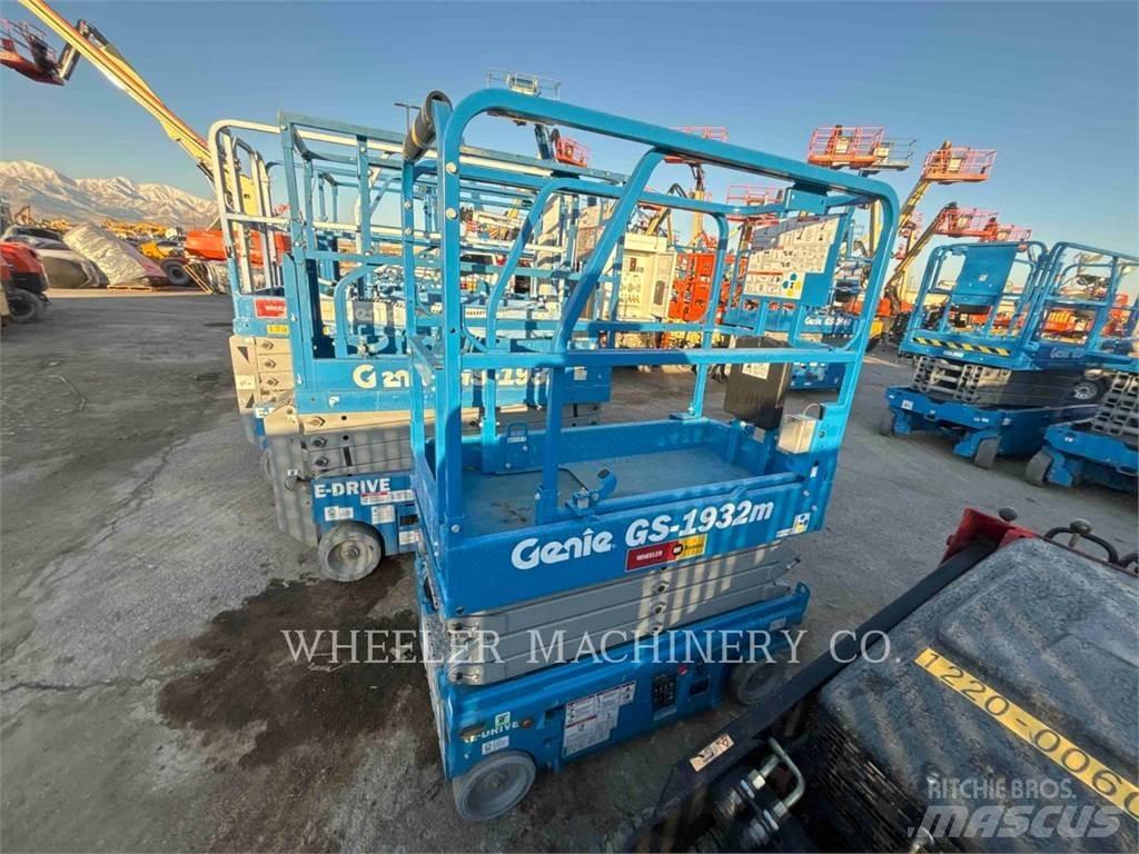 Genie GS1932M Ollós emelők