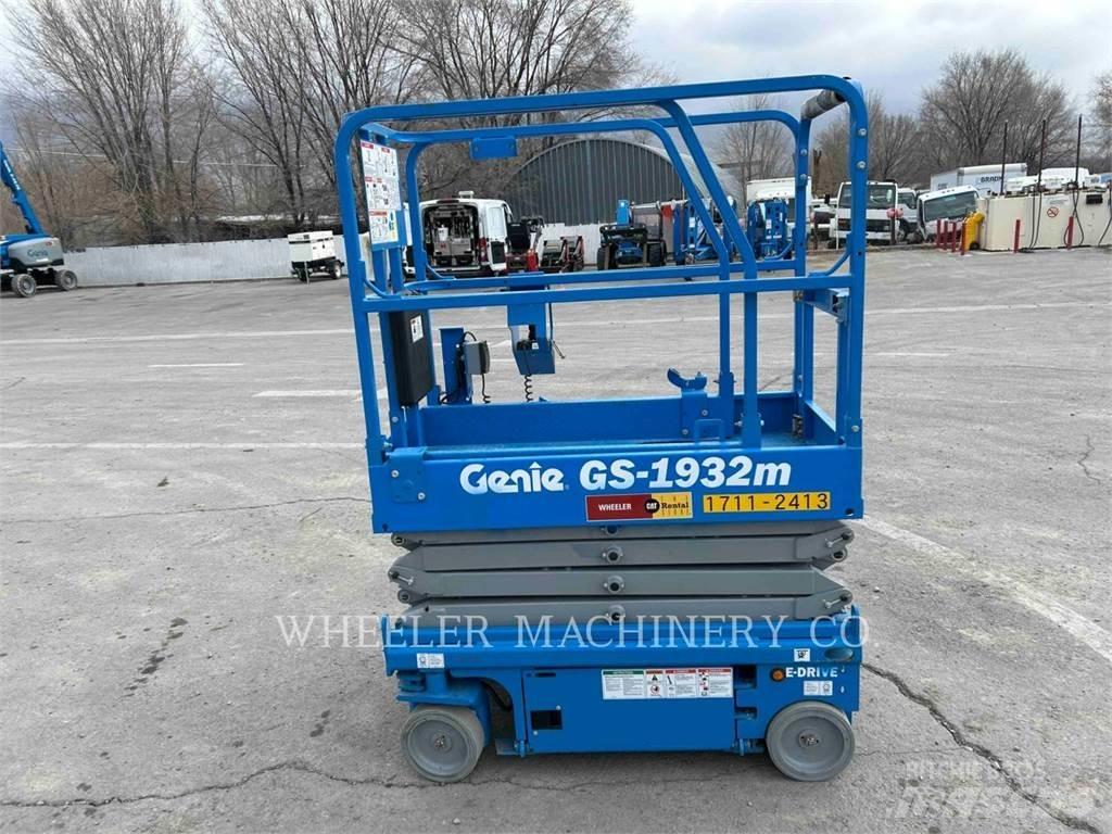 Genie GS1932M Ollós emelők