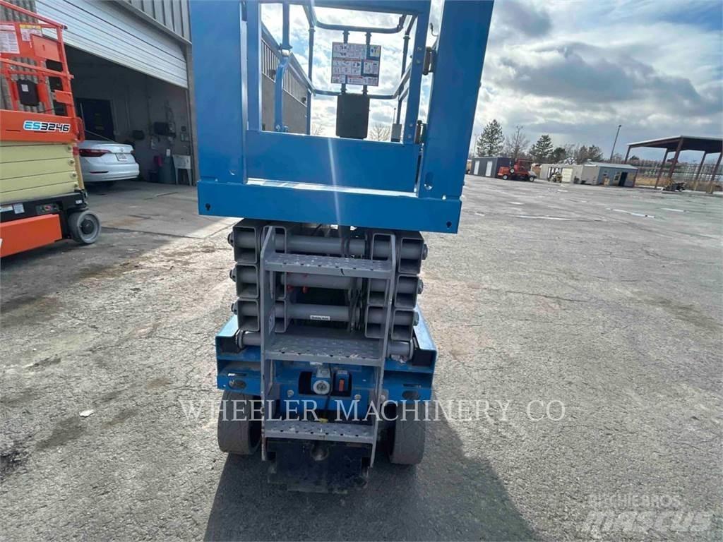 Genie GS2632 Ollós emelők