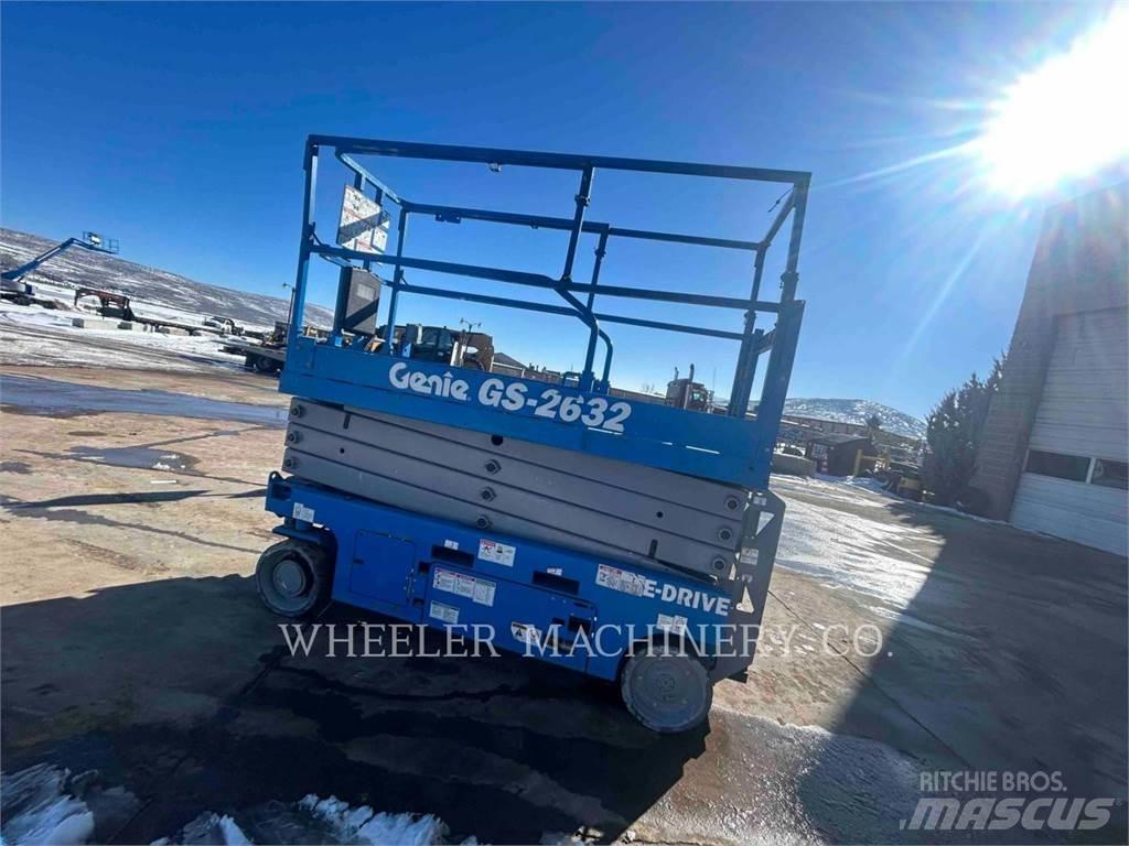 Genie GS2632 Ollós emelők