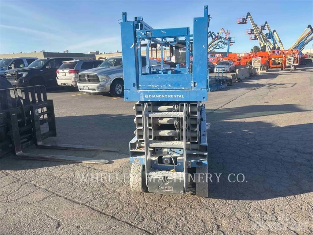 Genie GS2632 Ollós emelők