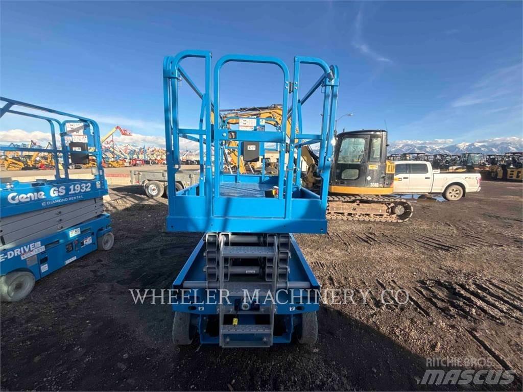 Genie GS2646 Ollós emelők