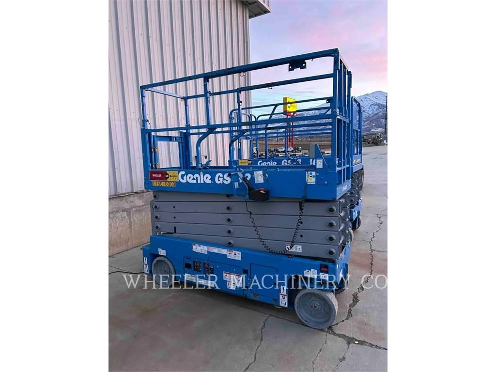 Genie GS3232 Ollós emelők