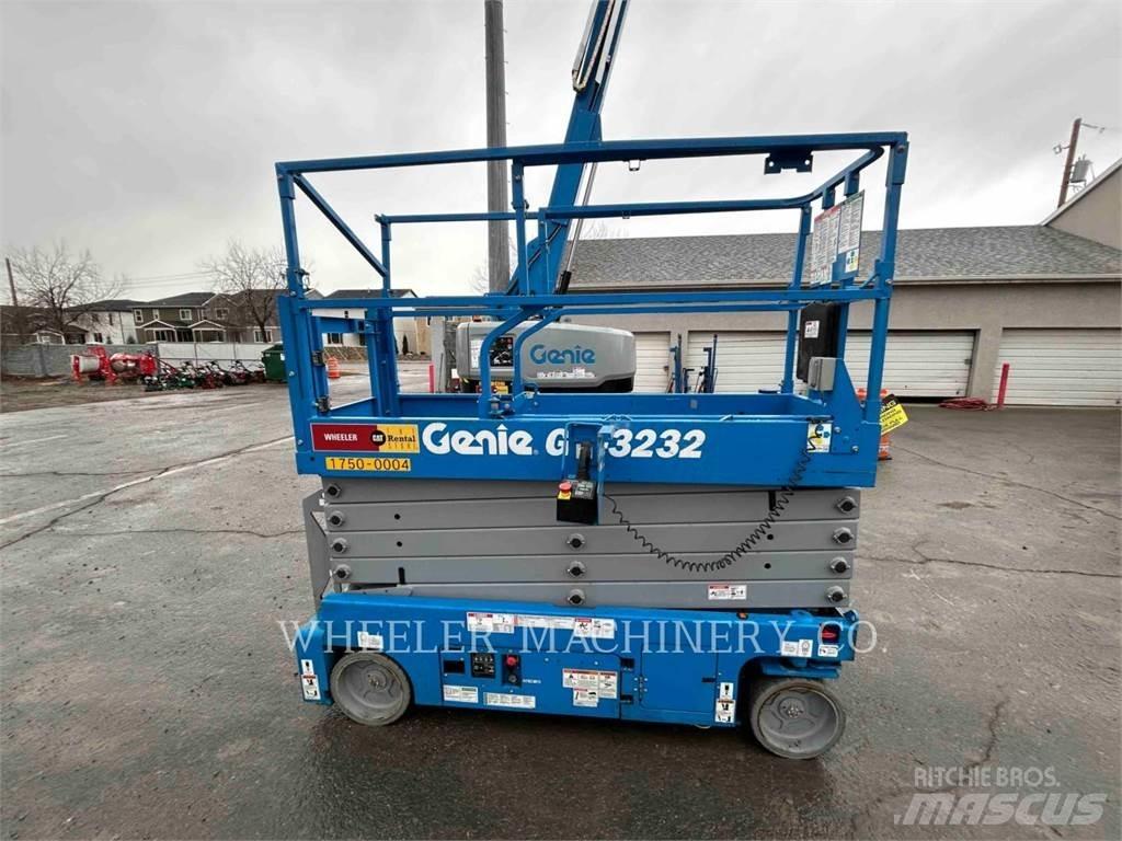 Genie GS3232 Ollós emelők