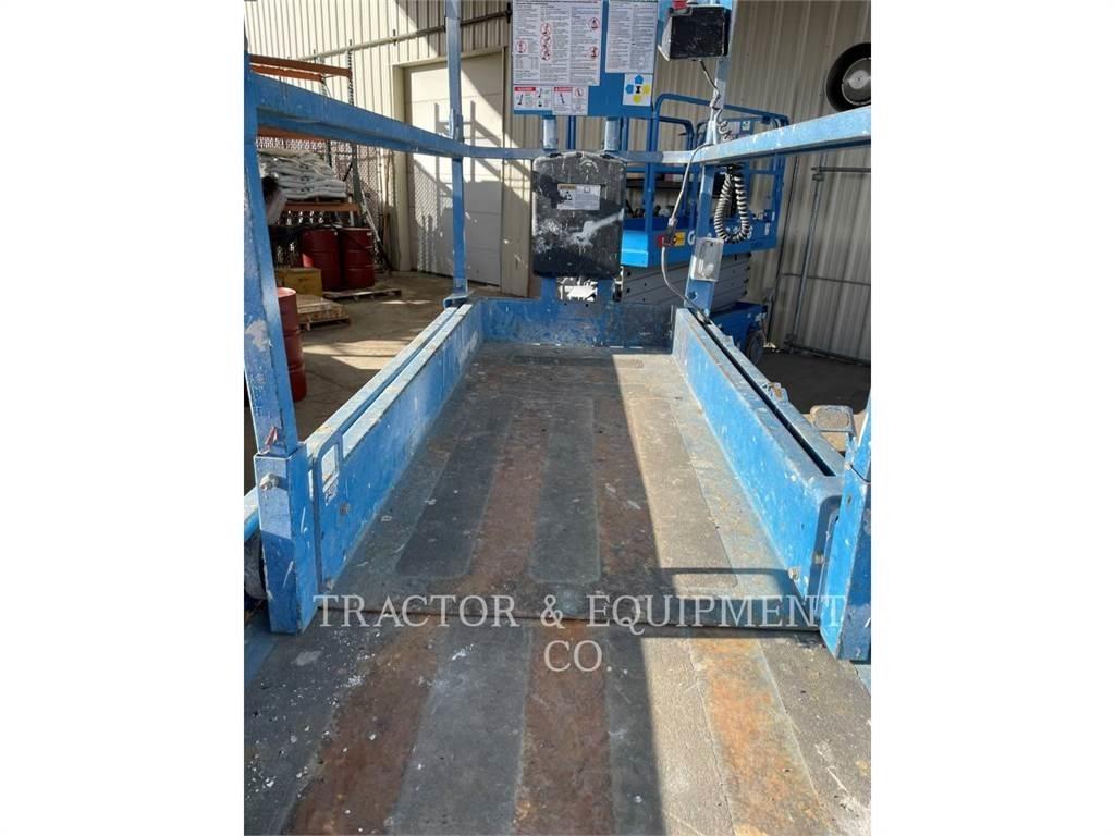 Genie GS3232 Ollós emelők