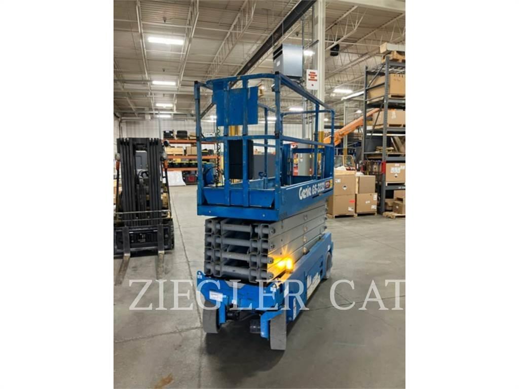 Genie GS3232 Ollós emelők