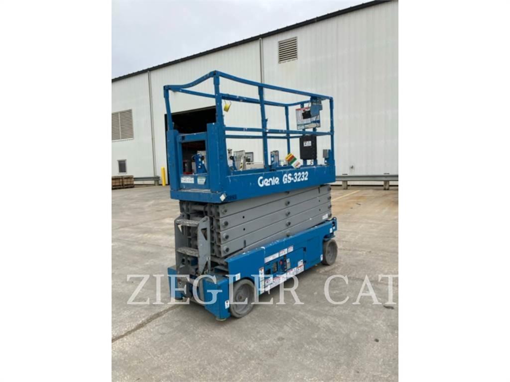 Genie GS3232 Ollós emelők