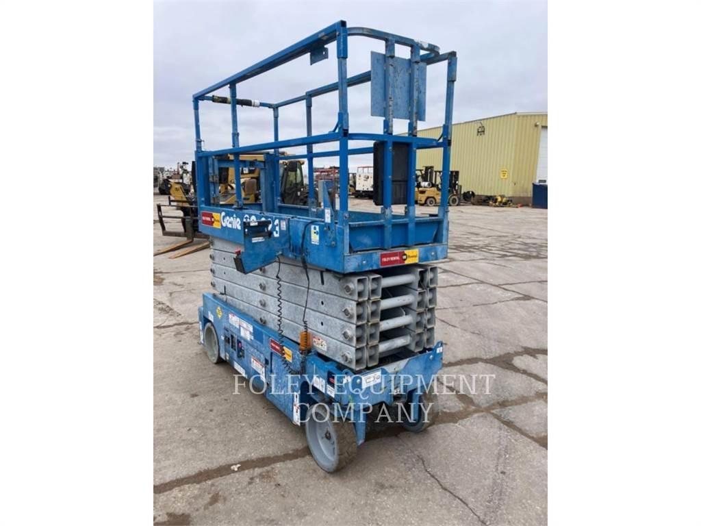 Genie GS3232EEO Ollós emelők