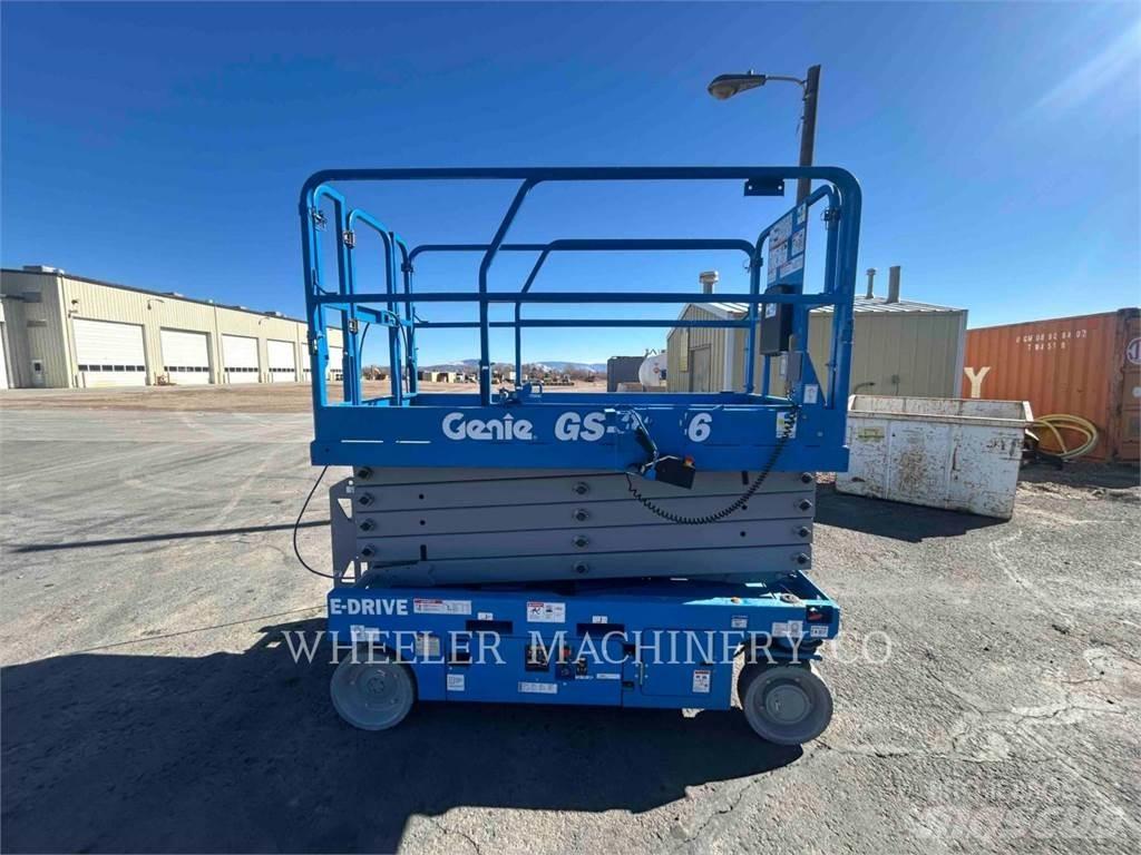 Genie GS3246 Ollós emelők