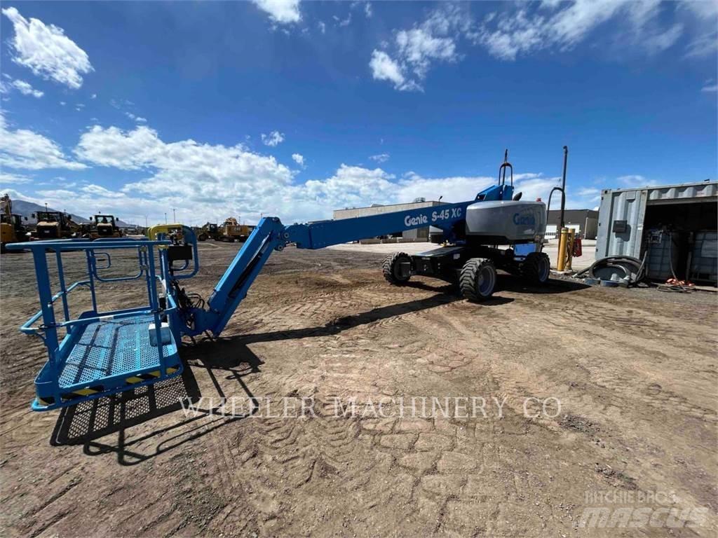 Genie S45XC Karos emelők