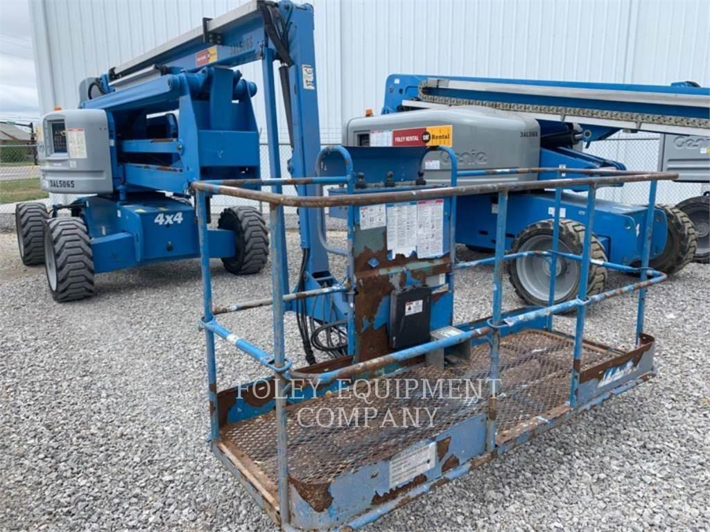 Genie Z60/34G4 Karos emelők