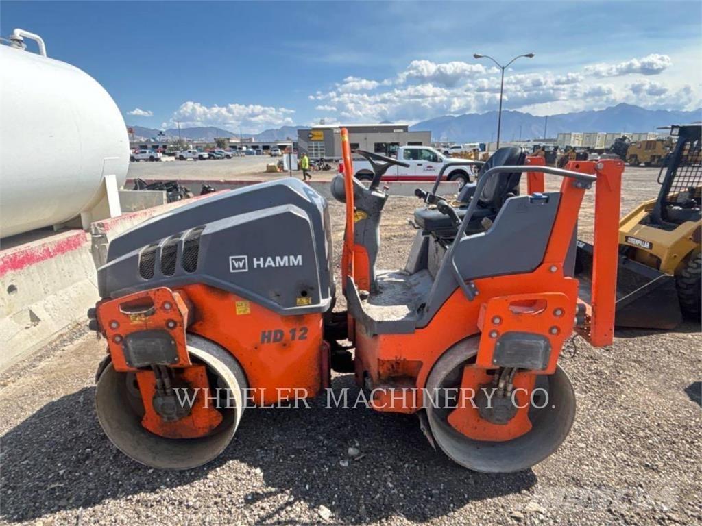 Hamm HD12 Ikerdobos hengerek