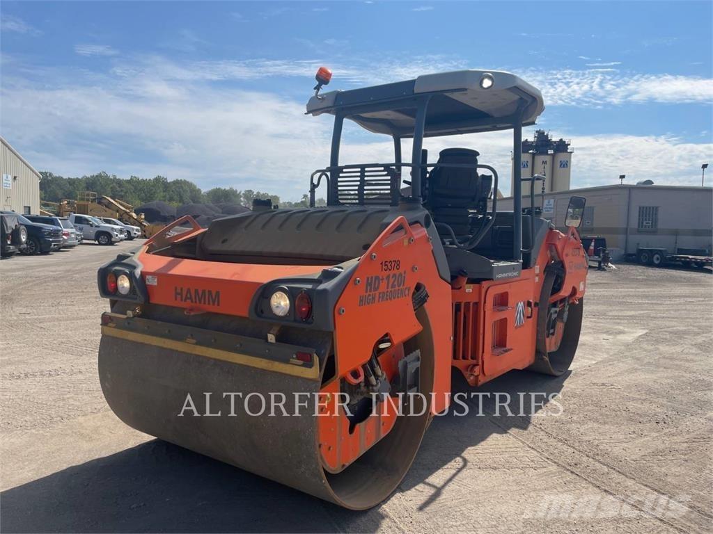 Hamm HD120IW-HF Ikerdobos hengerek
