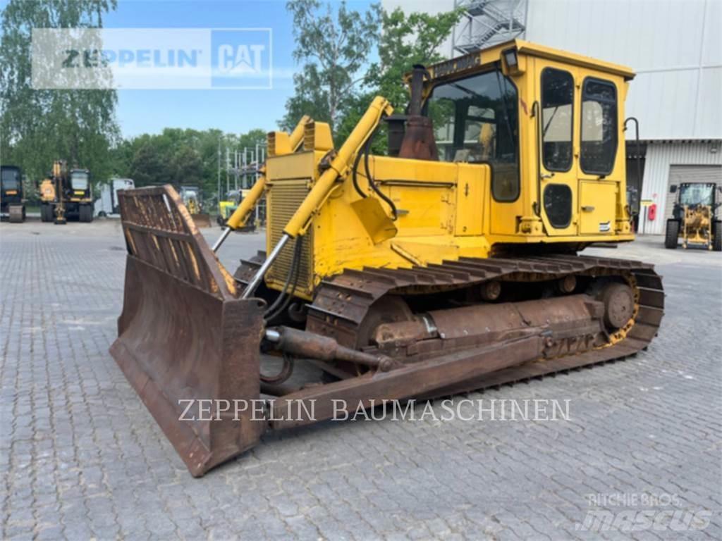 Hanomag (KOMATSU) D500E lánctalpas dózerek