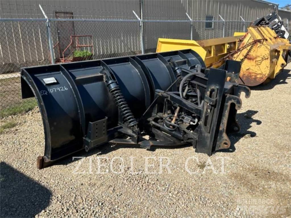  HENDERSON PLOW Hómarók