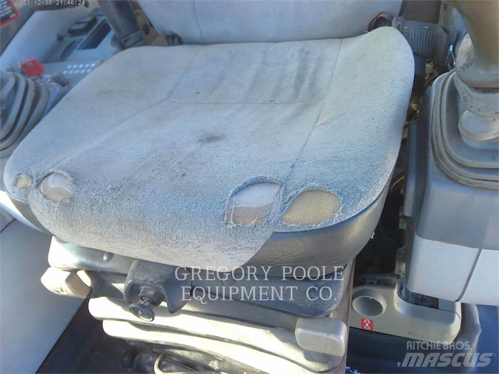 Hitachi 210LC Lánctalpas kotrók