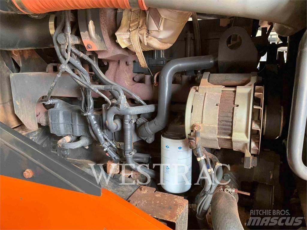 Hitachi ZW180-5B Gumikerekes homlokrakodók