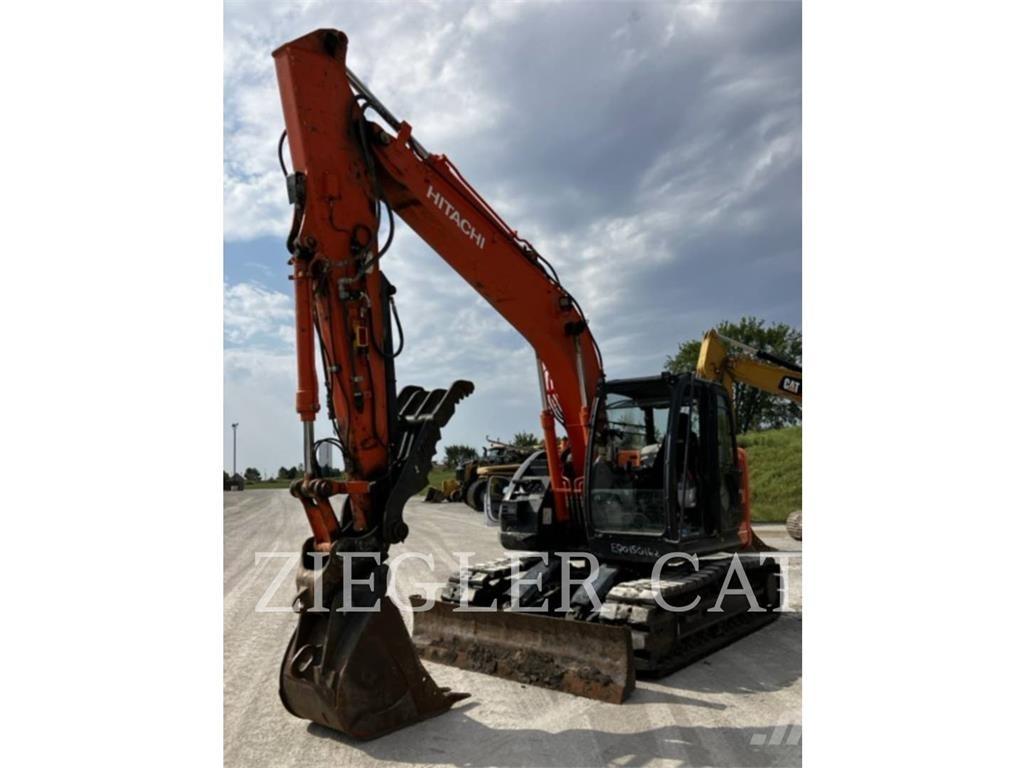 Hitachi ZX135 Lánctalpas kotrók