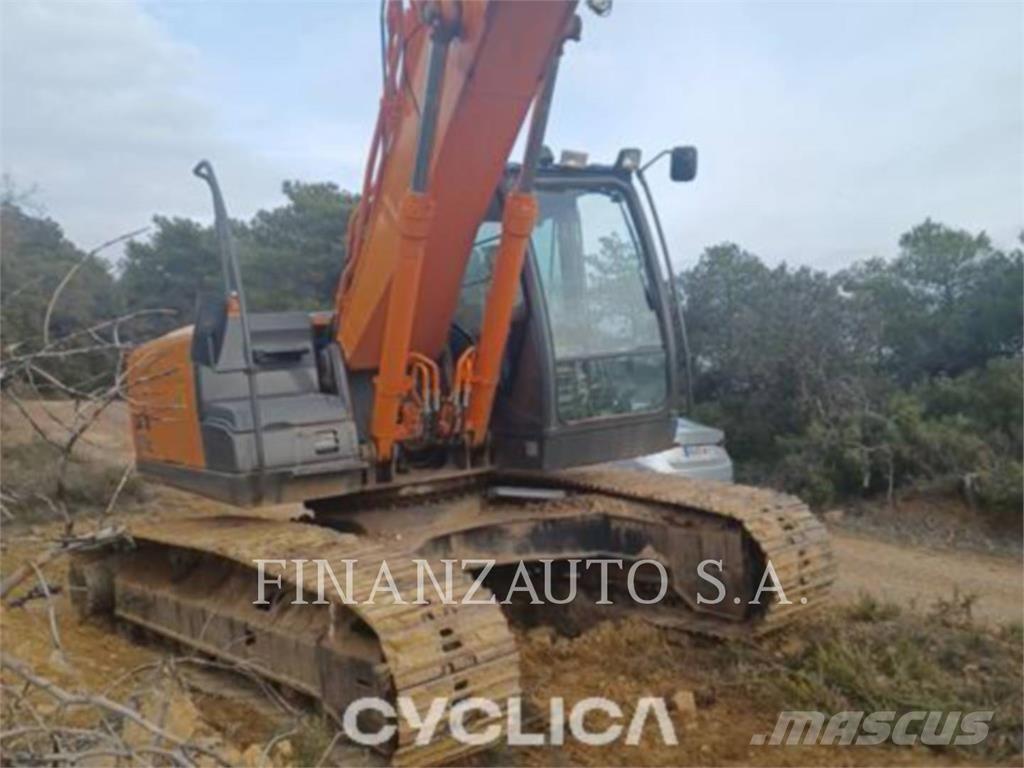 Hitachi ZX210 Lánctalpas kotrók