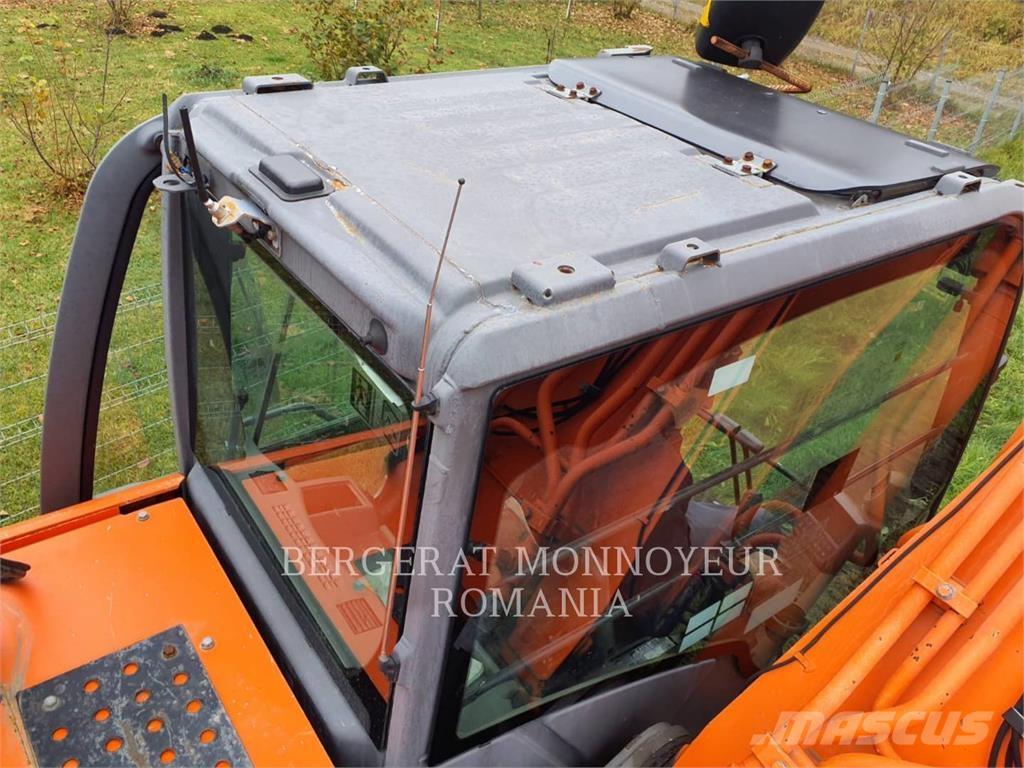 Hitachi ZX280LCN-3 Lánctalpas kotrók