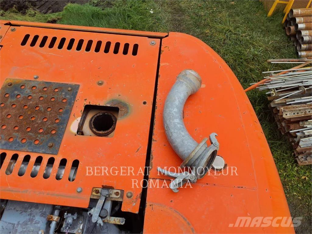 Hitachi ZX280LCN-3 Lánctalpas kotrók