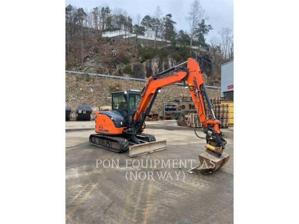 Hitachi ZX65 Lánctalpas kotrók
