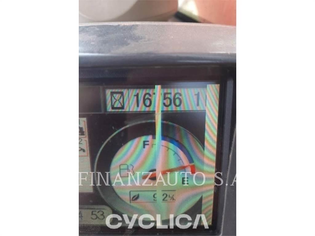 Hitachi ZX670 Lánctalpas kotrók